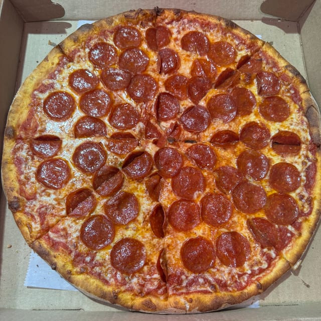 Pepperoni Pizza (Whole) 16 inches.