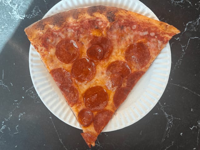 Pepperoni Pizza (Slice).
